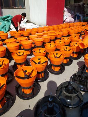 15L Piglet Feeding Trough Durable 420*360*230mm Easy To Clean