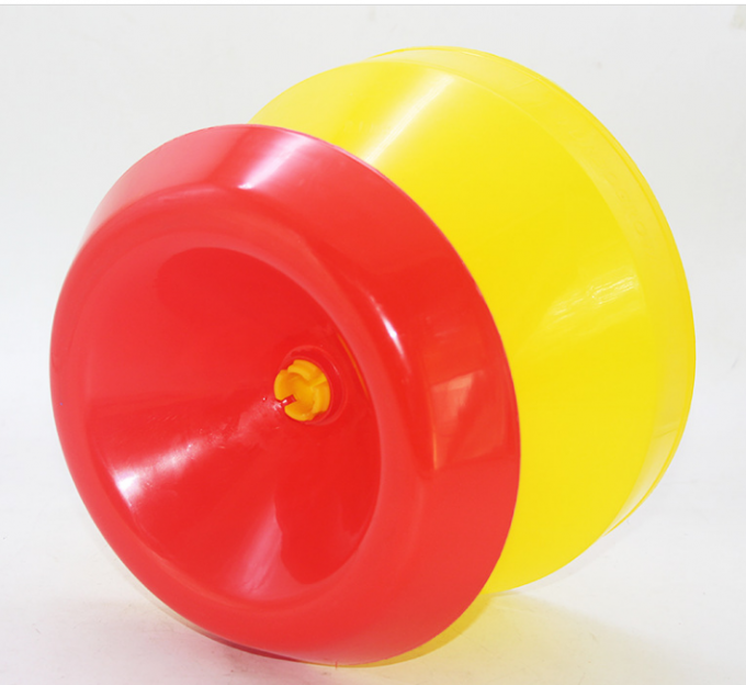 Comedouros e bebedouros automáticos de frango em PP branco 1