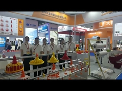 Linha de alimentação da galinha 50-100 galinhas/precisões da hora ±2g para a nutrição das aves domésticas